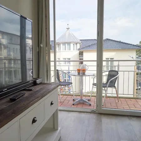 Residenz Bel-vital Wg 28 Im 2 Og Mit Kleinem Meerblick Und Balkon Ostseebad Binz